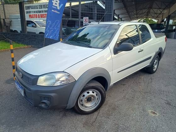 FIAT STRADA 1.4 MPI HARD WORKING CD 8V FLEX 3P MANUAL FIAT STRADA 1.4 MPI HARD WORKING CD 8V FLEX 3P MANUAL